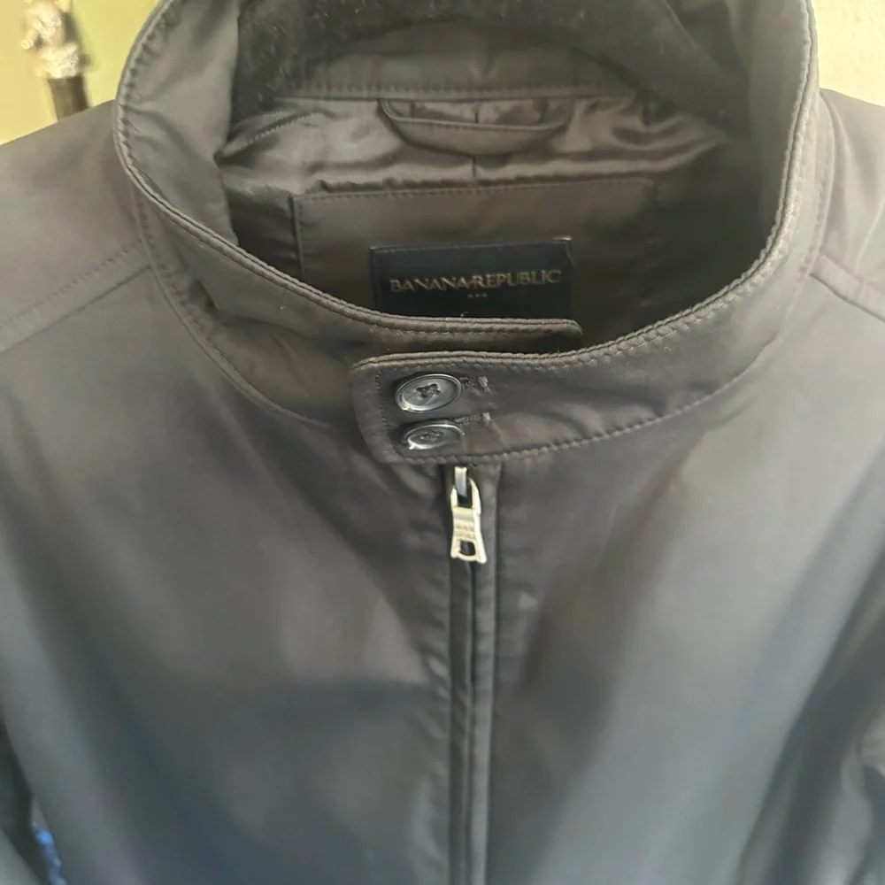 Banana Republic black lightweight jacket (M) - Picture 2 of 8